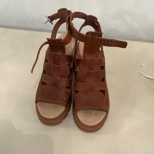 Timberland Platform Shoes size 11